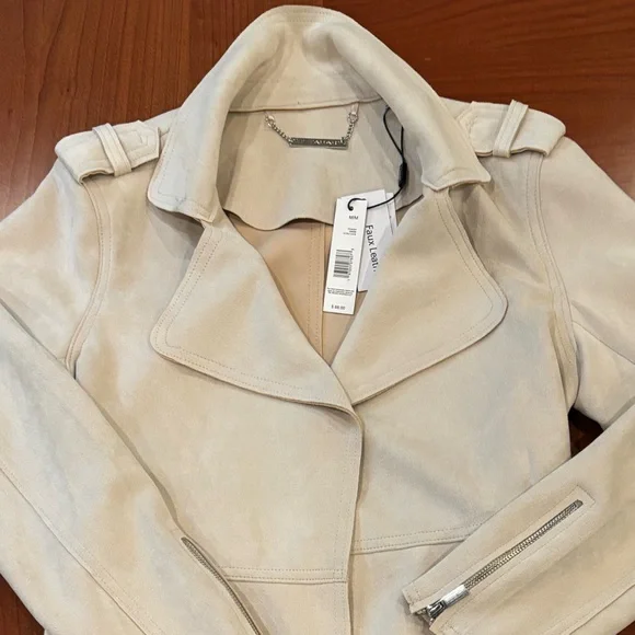 Tahari Light Beige Faux Leather Trench Coat with Waist Tie, Size Medium - Picture 16 of 16